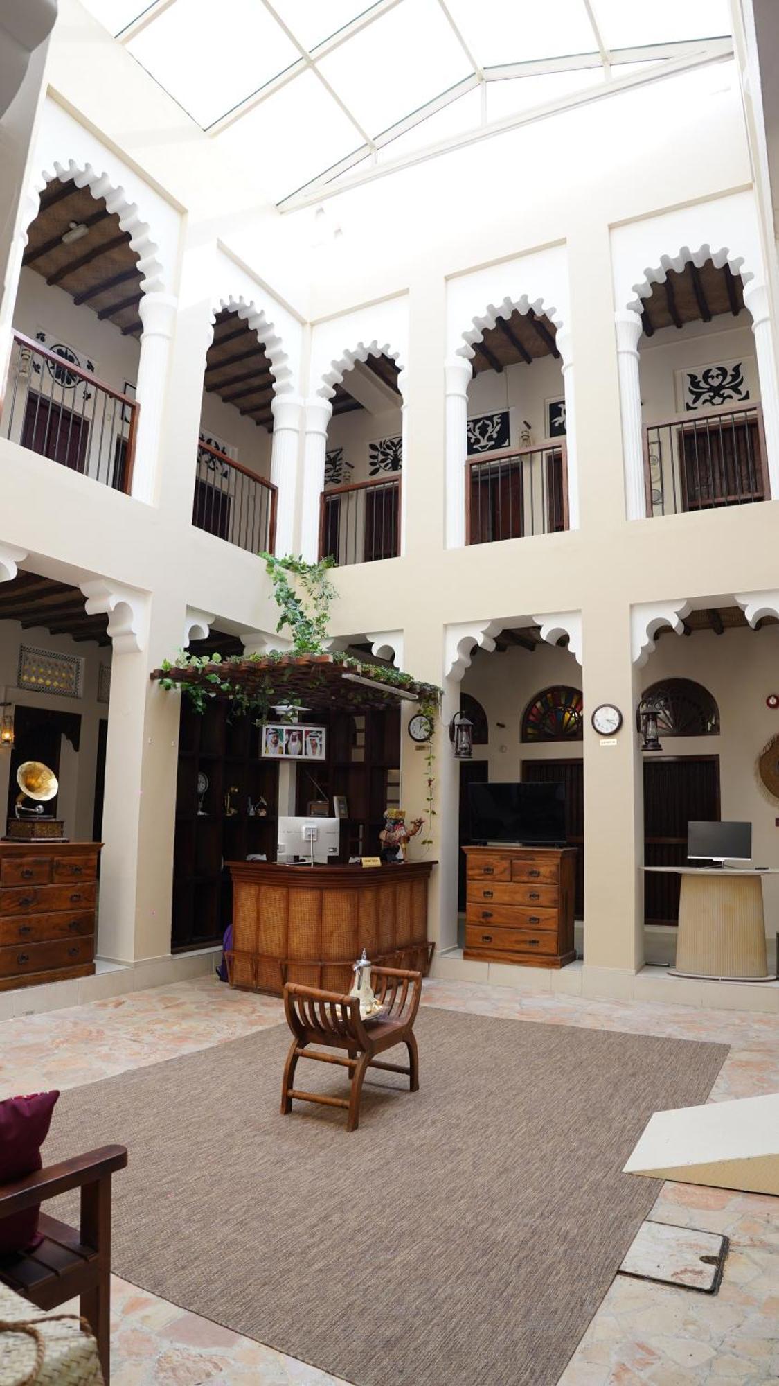 Hyba Heritage Hotel Дубай Экстерьер фото